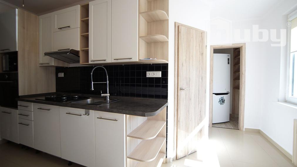 Na predaj 3 izbový byt v centre Martina, kompletná rekonštrukcia, 65 m2.