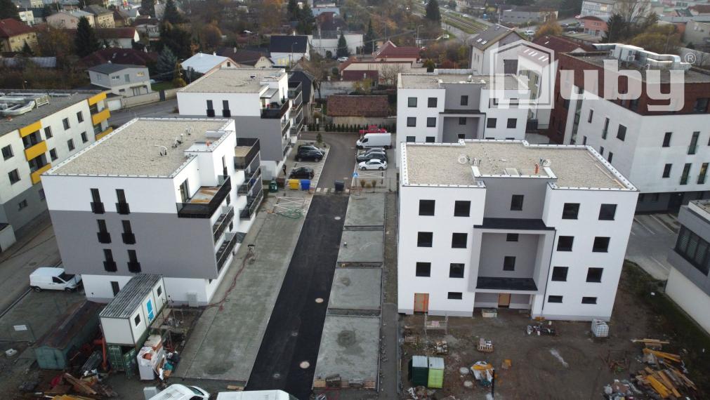 Novostavba, na predaj 2 izbový byt s predzáhradkou, Martin.