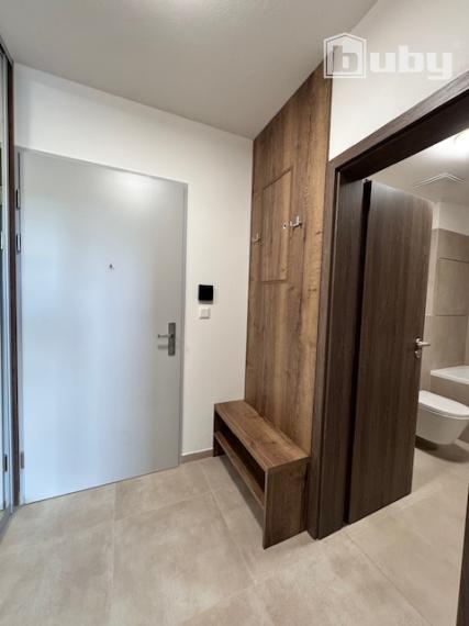 Prenájom nový 1 izbový byt 38 m2 s balkónom, Košútska, Martin