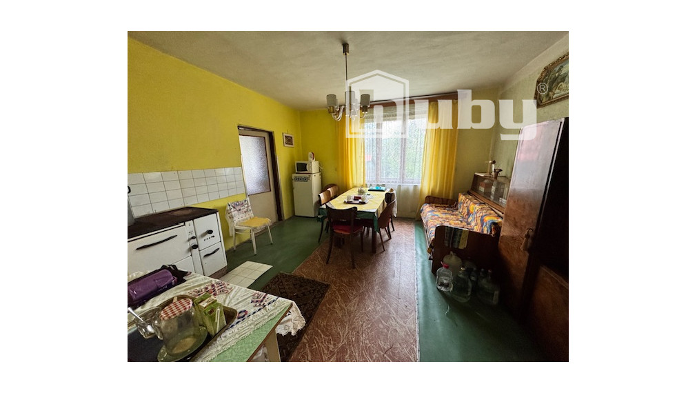 Rodinný dom na dostavanie, veľký pozemok 1009 m2, predaj, Papradno