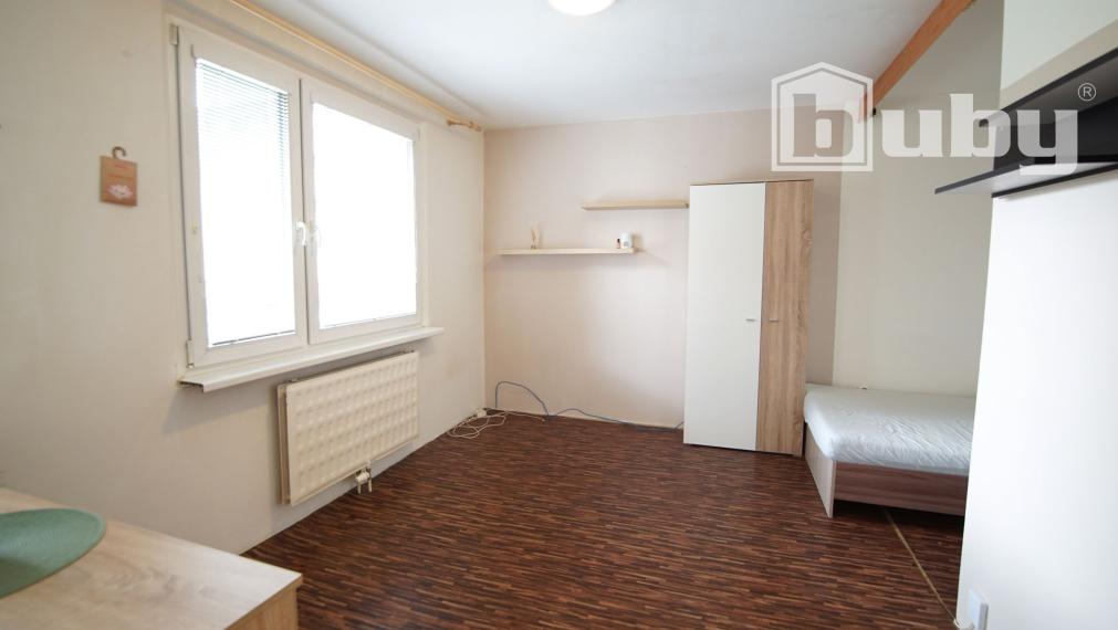 Na predaj 1 izbový byt (bauring) 30 m2, čiastočná rekonštrukcia.