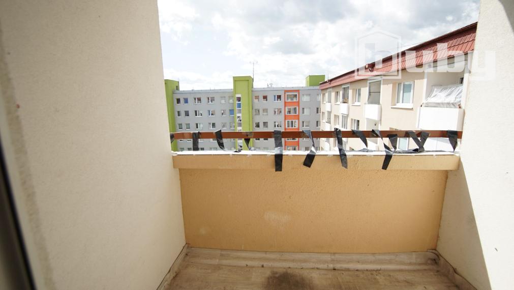 Priestranný 4-izbový byt s dvomi loggiami v Martine – Záturčí na predaj.