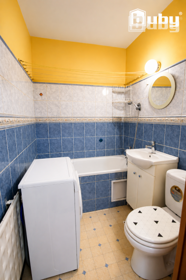 Na predaj 1 izbový byt (bauring) 30 m2, čiastočná rekonštrukcia.