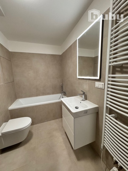 Prenájom nový 1 izbový byt 38 m2, balkón, Košútska, Martin