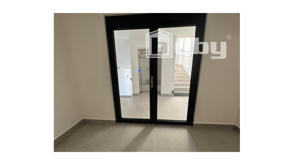 Prenájom nový 1 izbový byt 38 m2, balkón, Košútska, Martin