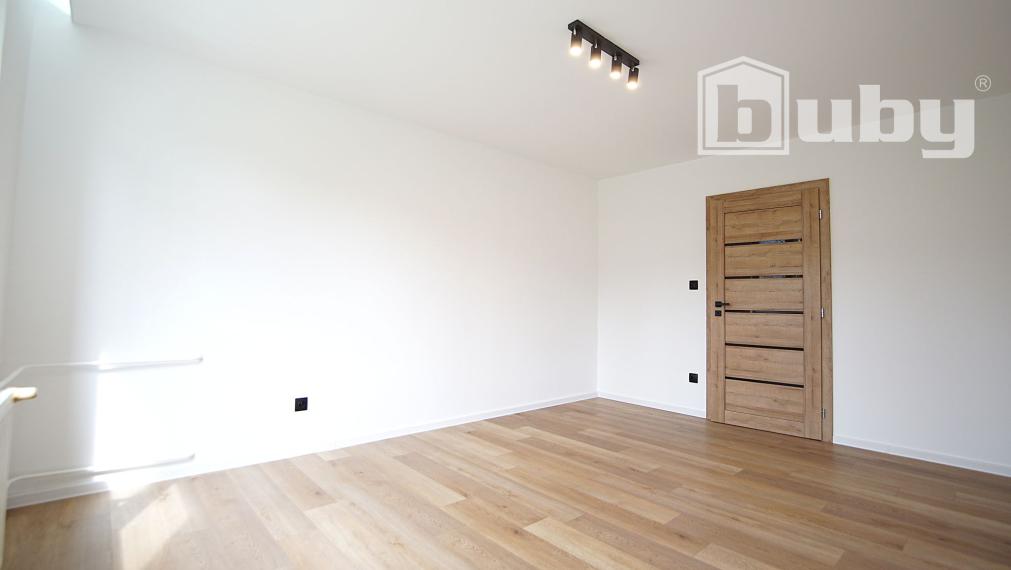 Predám kompletne zrekonštruovaný 3-izbový byt (85 m²), Vrútky.