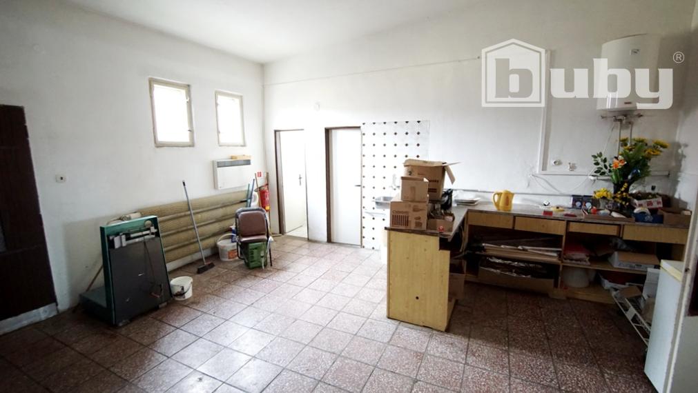 Komerčný objekt, polyfunkčná budova na predaj, obec Socovce, okres Martin