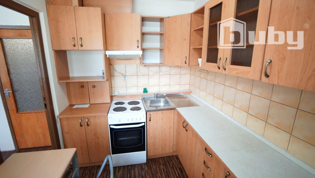 Predám 1 izbový byt (bauring) 30 m2, Vrútky, čiastočná rekonštrukcia.