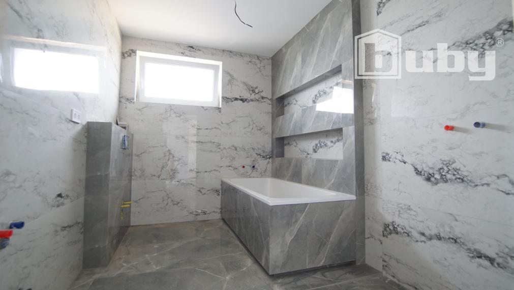 Bungalov s garážou na predaj, novostavba, Martin-Tomčany.