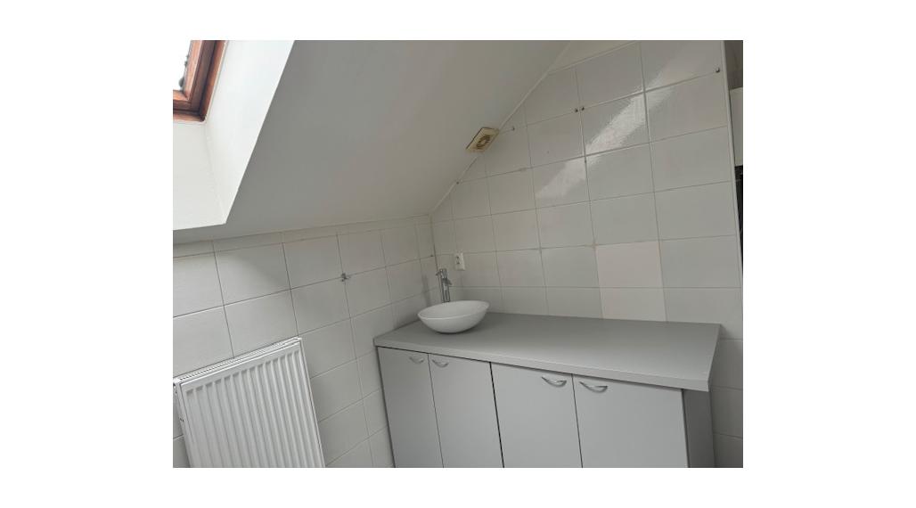 Prenájom kancelárie 8 m2, Žilina Solinky