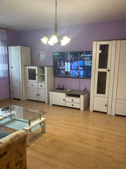PREDAJ - 2 IZBOVÝ BYT, SNP, POVAŽSKÁ BYSTRICA