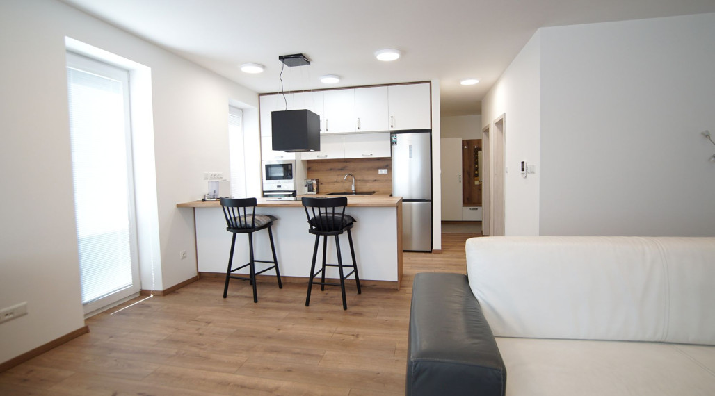 2 izbový byt na prenájom v novostavbe, Martin širšie centrum.