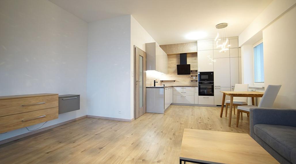 2 izbový byt v novostavbe s parkovacím miestom, na prenájom,  Žilina - Hliny VI.