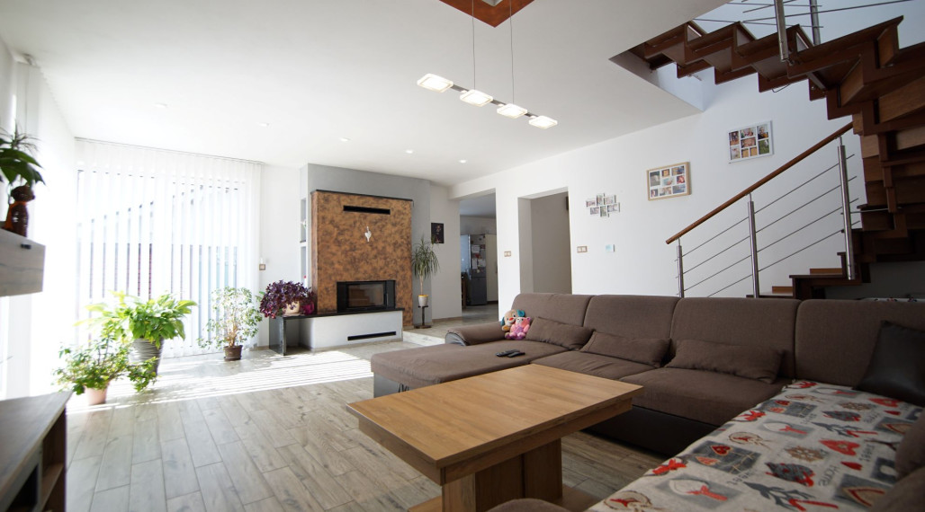 Novostavba, rodinný dom na predaj, pozemok 1039 m2, obec Blatnica, okres Martin.