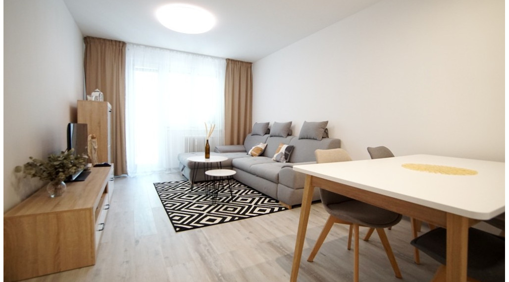 Na prenájom 2 izbový byt (58m2), v blízkosti centra mesta Martin, Thurzova ulica.