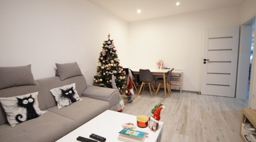 Prenajmem 2 izbový byt 58 m2, centrum Martina, Thurzova ulica.