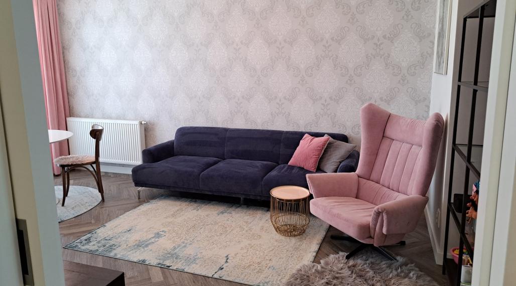 PRENÁJOM-MODERNÝ,ZARIADENÝ 3 IZB.BYT, BRVNIŠTE, POV.BYSTRICA