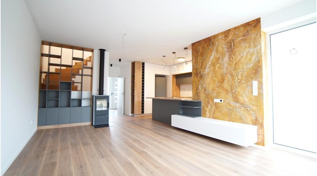 Na prenájom novostavba rodinného domu, Diaková pri Martine.