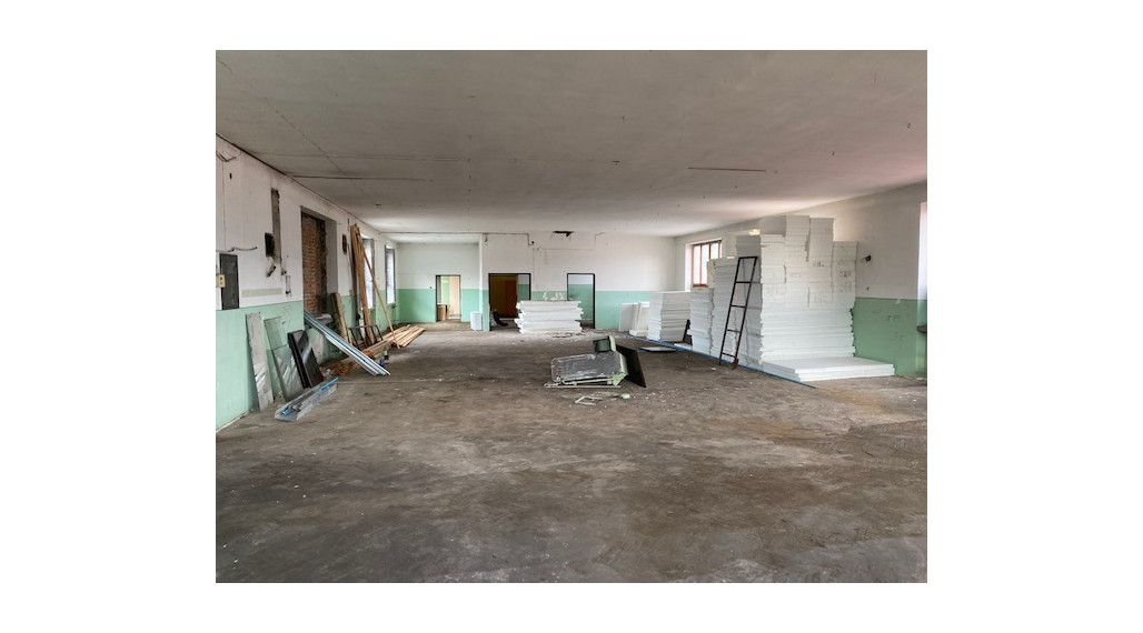 Prenájom výrobno - skladovacích komerčných priestorov 324 m2, Rajec