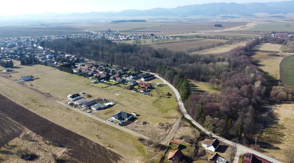 Stavebný pozemok na predaj, obec Mošovce, okres Turčianske Teplice.