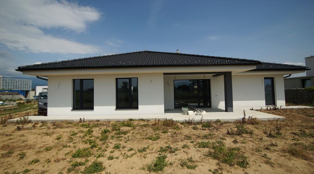 Rodinný dom s garážou na predaj, novostavba Martin-Tomčany.