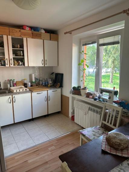 PREDAJ 1 IZBOVÝ BYT LÁNSKA POVAŽSKÁ BYSTRICA