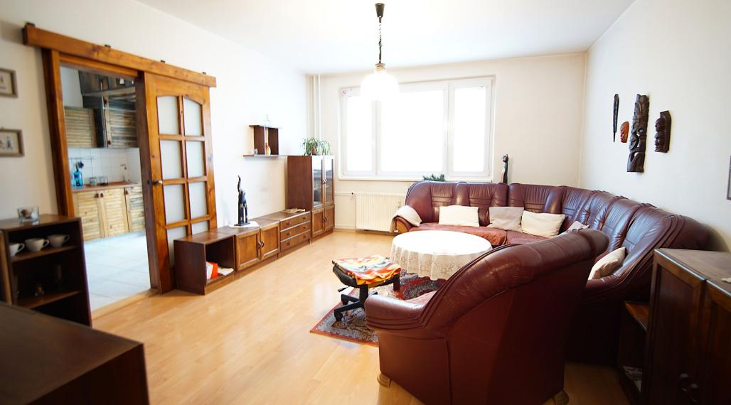 Veľký 3 izbový byt na predaj, Záturčie - Martin, 78 m2.