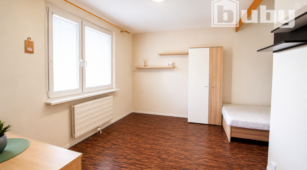 Na predaj 1 izbový byt (bauring) 30 m2, čiastočná rekonštrukcia.