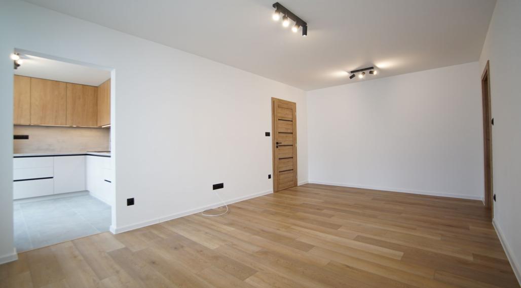 Predám kompletne zrekonštruovaný 3-izbový byt (85 m²), Vrútky.