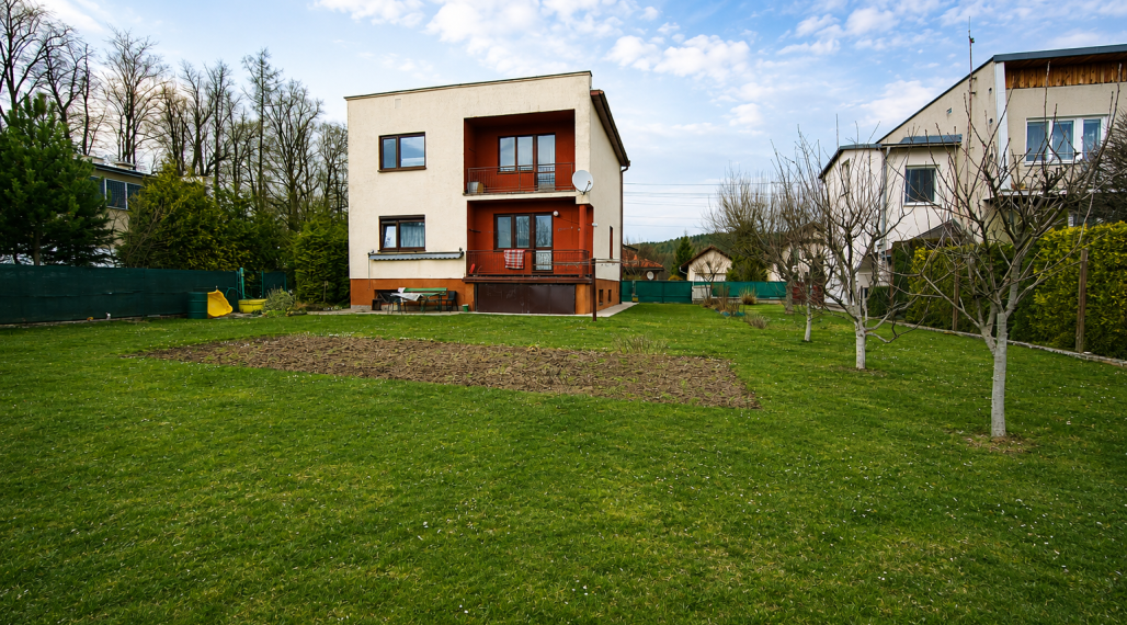 Na predaj rodinný v obci Kláštor pod Znievom, pozemok 770 m2.