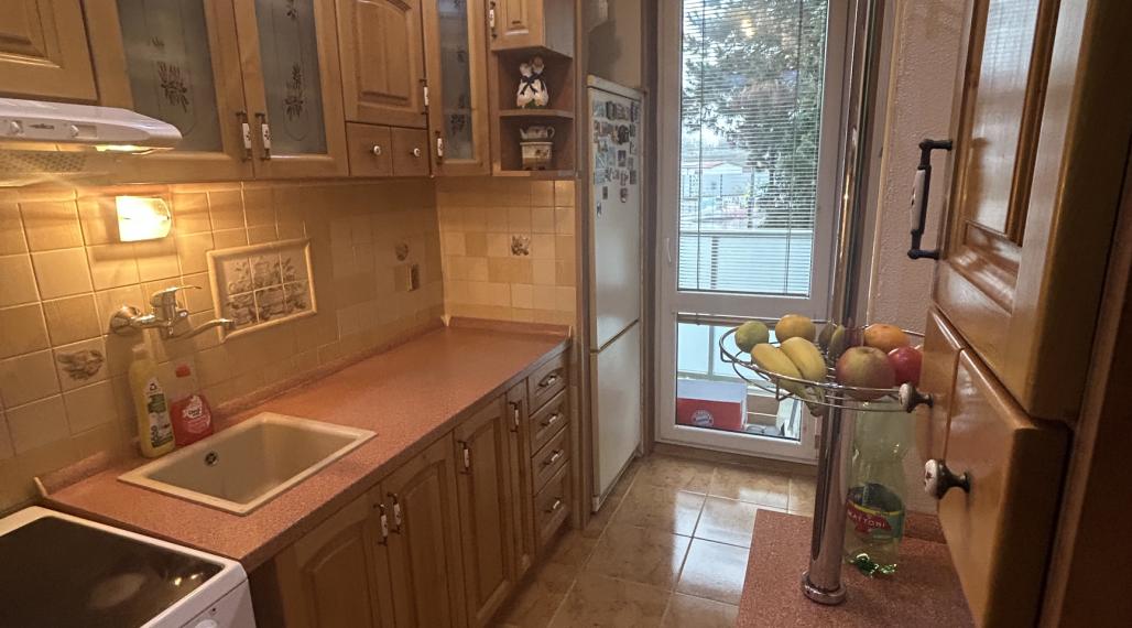 PREDAJ-ÚTULNÝ 2 IZBOVÝ BYT, M.R.ŠTEFÁNIKA,POVAŽSKÁ BYSTRICA