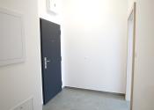 Na prenájom 2 izbový byt / nebytový priestor v novostavbe s parkovacím miestom. - fotografia 12