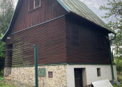 PREDAJ REKREAČNÁ CHATA DRÁHY, POVAŽSKÁ BYSTRICA - fotografia 7
