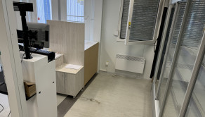 PREDAJ - KONTAJNEROVÁ PREDAJŇA POVAŽSKÁ BYSTRICA, 75 m2