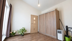 Na predaj 2 izbový byt s dvoma terasami a parkovaním, Nový Martin. - fotografia 11