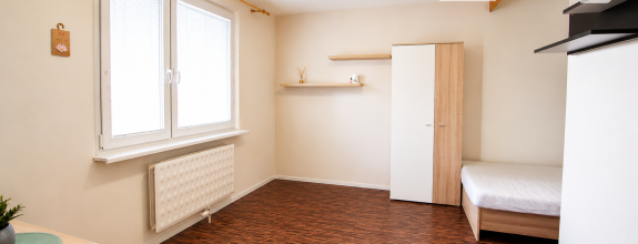 Na predaj 1 izbový byt (bauring) 30 m2, čiastočná rekonštrukcia.