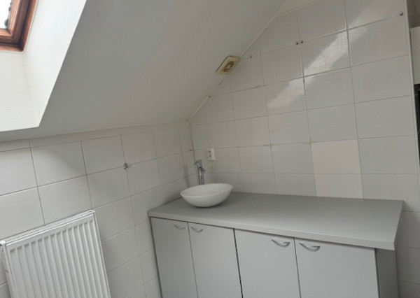 Prenájom kancelárie 8 m2, Žilina Solinky