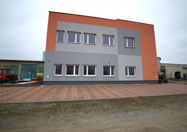 Komerčná/administratívna budova na predaj, Martin - Košúty, kancelárie, výroba, sídlo firmy.