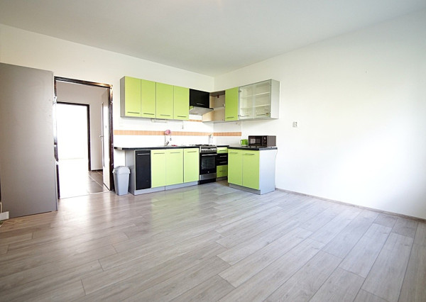 2 izbový byt (49 m2) na prenájom, Martin - Záturčie.