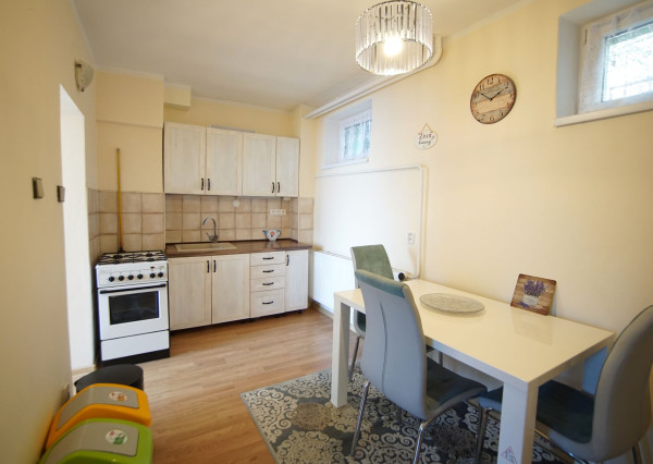 Prenajmem 2 izbový byt v rodinnom dome, na Bôriku v Žiline.