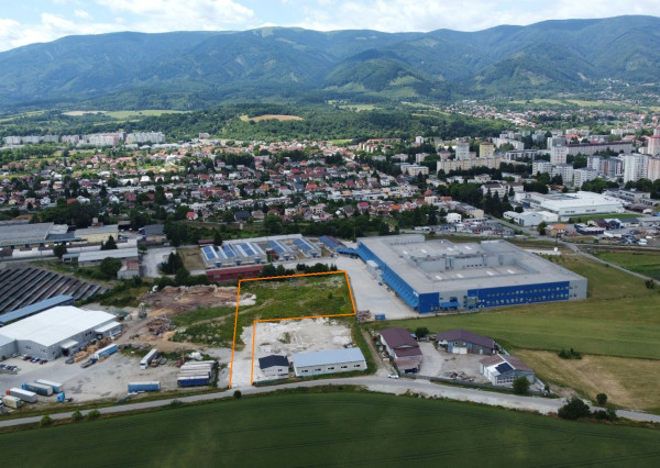 Stavebný pozemok v priemyselnej časti Martin - Priekopa, na predaj.