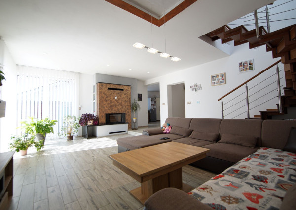 Novostavba, rodinný dom na predaj, pozemok 1039 m2, obec Blatnica, okres Martin.