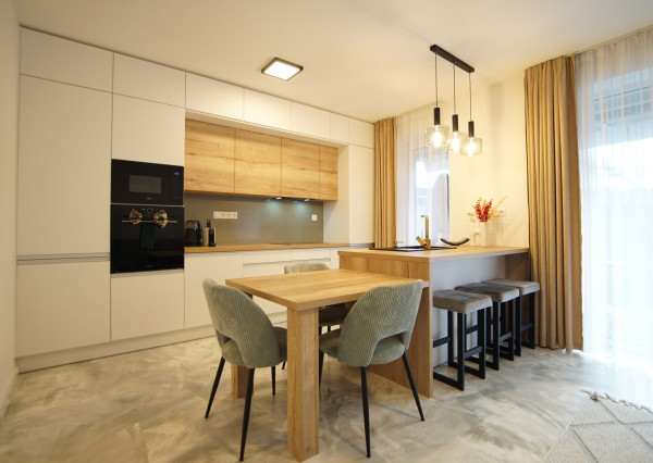 Na prenájom 2 izbový byt v novostavbe s predzáhradkou a parkovacím miestom, Martin.