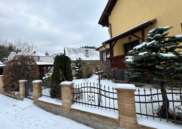 Rodinný dom 250 m2, pozemok 877 m2, predaj, Kunerad