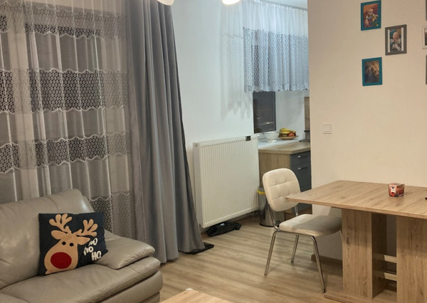 PREDAJ 3 IZBOVÝ BYT S BALKÓNOM A PARKOVANÍM, POV.BYSTRICA