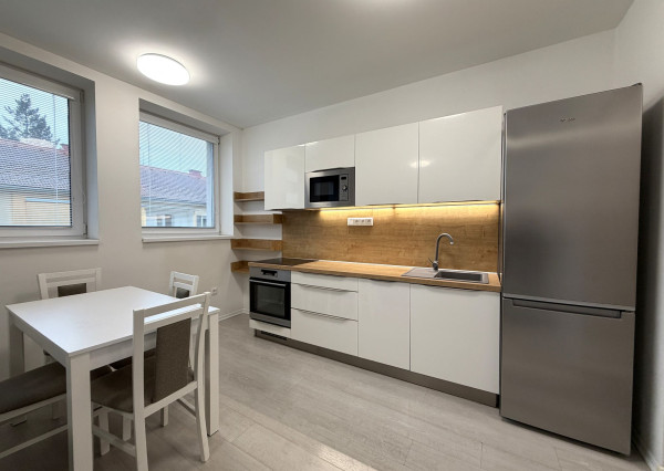 Na prenájom 1 izbový byt v novostavbe, Martin - Podháj.