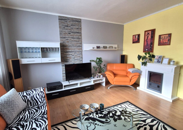 Na predaj 3 izbový byt, 60 m2, v Záturčí, v Martine.