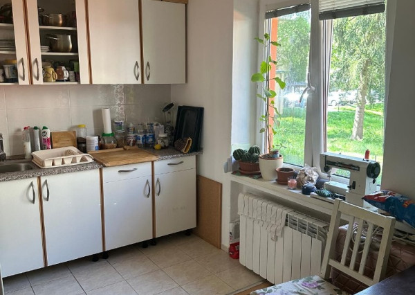 PREDAJ 1 IZBOVÝ BYT LÁNSKA POVAŽSKÁ BYSTRICA