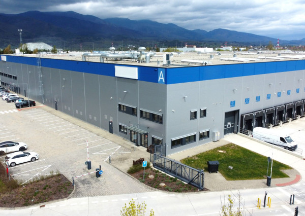 Výrobno skladovacie priestory na prenájom, od 2000 m2, Martin.