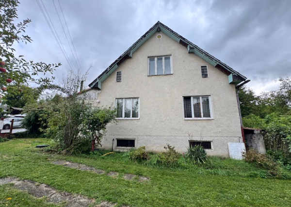 Rodinný dom na dostavanie, veľký pozemok 1009 m2, predaj, Papradno